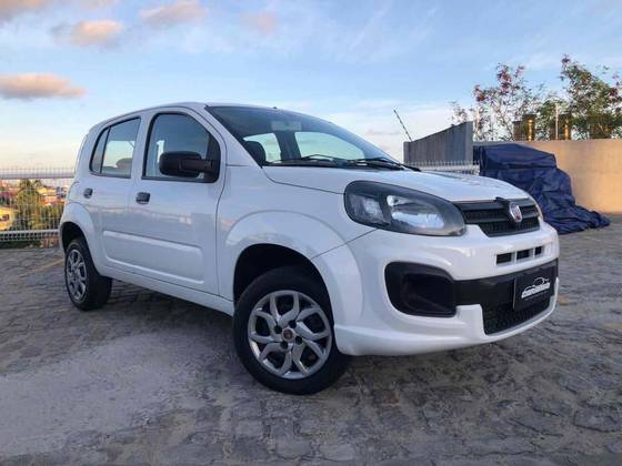 FIAT UNO 1.0 FIRE FLEX ATTRACTIVE MANUAL FIAT UNO 1.0 FIRE FLEX ATTRACTIVE MANUAL